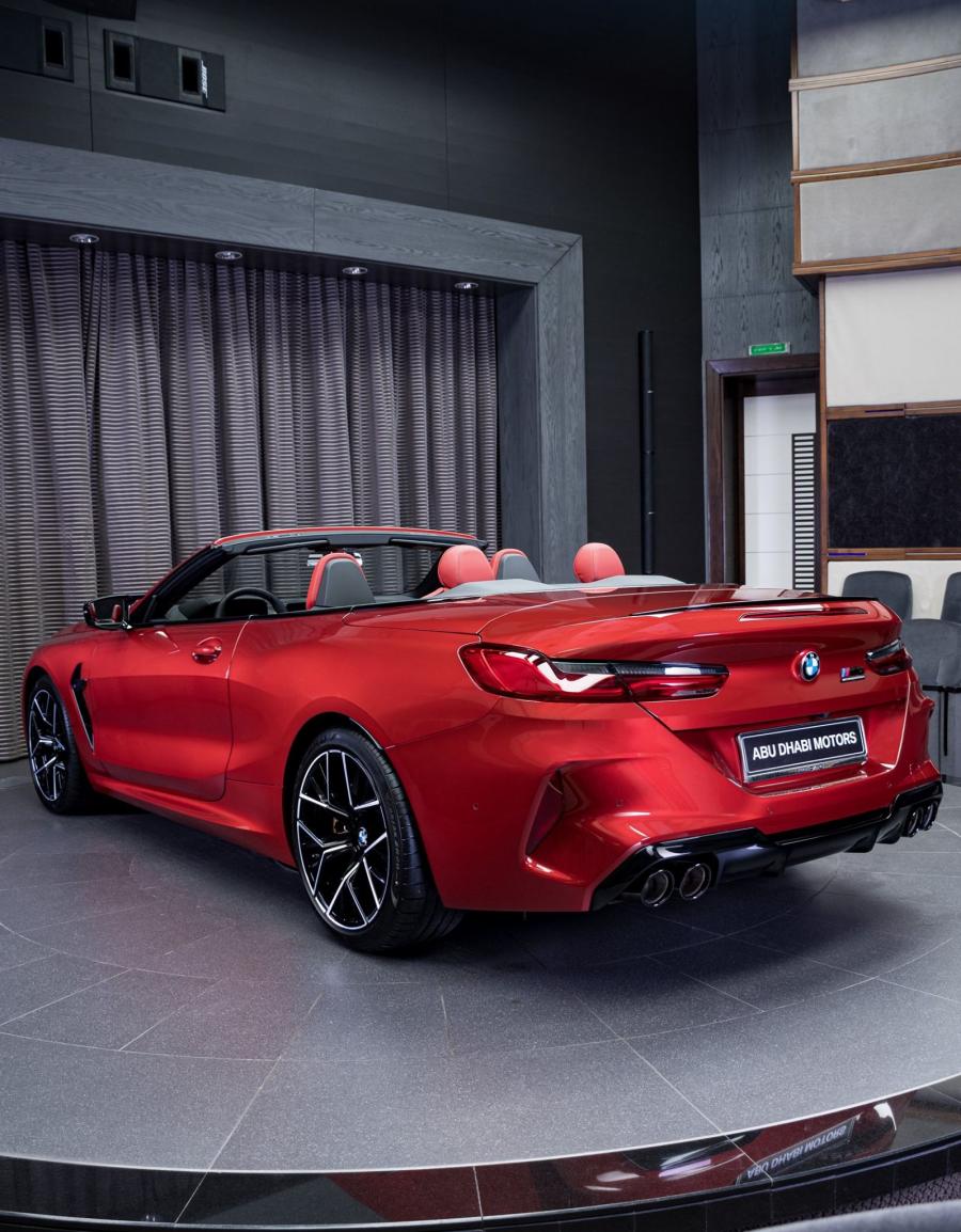  BMW M8 Competition Convertible (F91) 2019 года  (фото 18 из 23)